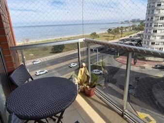 https://www.gallito.com.uy/alquiler-apartamento-malvin-2-dormitorios-rambla-inmuebles-27892709
