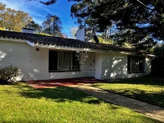 https://web5.gallito.com.uy/oportunidad-destacadaconstrucciã³n-solida-sobre-inmuebles-27586704