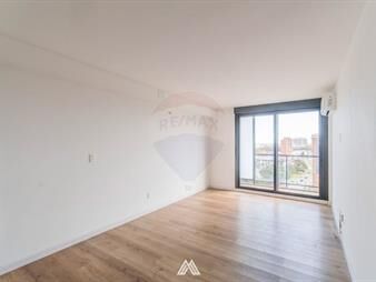 https://www.gallito.com.uy/alquiler-apartamento-2-dormitorios-y-garaje-malvin-inmuebles-27896110