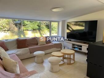 https://www.gallito.com.uy/mansa-refortmada-a-nuevo-inmuebles-27899272