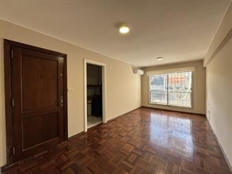 https://www.gallito.com.uy/excelente-apartamento-gran-ubicacion-completo-inmuebles-27899568