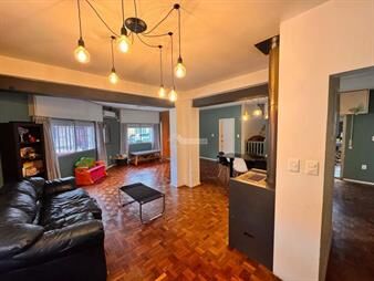 https://www.gallito.com.uy/venta-casa-3-dormitorios-pocitos-pastoriza-y-haedo-divina-c-inmuebles-27899261