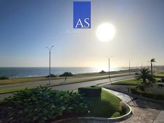 https://www.gallito.com.uy/apartamento-reciclado-2-dormitorios-frente-al-mar-inmuebles-27859684