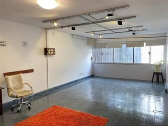 https://web5.gallito.com.uy/monoambiente-exclusivo-para-uso-profesional-inmuebles-27899782