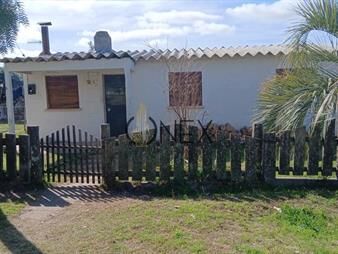 https://www.gallito.com.uy/casa-de-mevir-a-las-venta-en-orgoroso-inmuebles-27899917