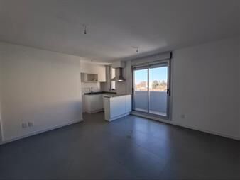 https://www.gallito.com.uy/alquiler-de-apartamento-1-dormitorio-con-gge-la-blanqueada-inmuebles-27900244