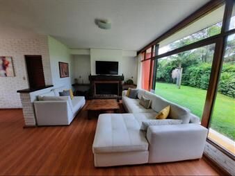 https://www.gallito.com.uy/alquiler-verano-2026-parada-10-de-playa-mansa-casa-4-dorm-inmuebles-27900286