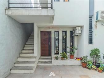https://www.gallito.com.uy/venta-de-apartamento-con-patio-en-cordon-inmuebles-27899858