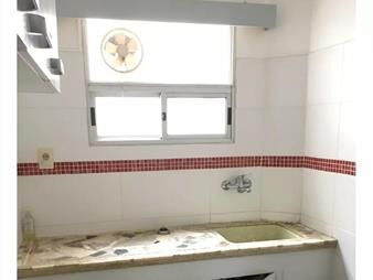 https://www.gallito.com.uy/alquilo-comodo-y-luminoso-apartamento-1-dormitorio-la-bla-inmuebles-27906930