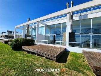 https://www.gallito.com.uy/venta-apartamento-en-punta-ballena-vista-al-inmuebles-27906969