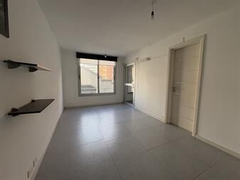 https://www.gallito.com.uy/alquiler-de-monoambiente-con-garaje-en-aguada-inmuebles-27809099