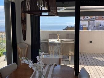 https://www.gallito.com.uy/venta-apartamento-de-2-dormitorios-en-barrio-sur-frente-al-inmuebles-27913592