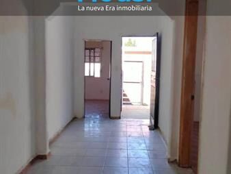 https://www.gallito.com.uy/apartamentos-en-venta-2-en-mismo-padron-ideal-inversion-con-inmuebles-27913782