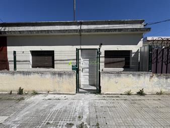 https://www.gallito.com.uy/real-esq-ruperto-perez-martinez-inmuebles-27914376