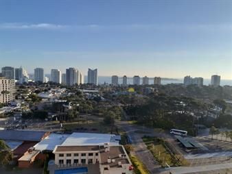 https://www.gallito.com.uy/apartamento-en-venta-de-2-dormitorios-en-punta-inmuebles-27866055