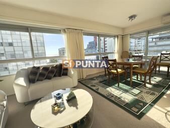 https://web5.gallito.com.uy/apartamento-de-2-dormitorios-en-venta-punta-del-inmuebles-27610254