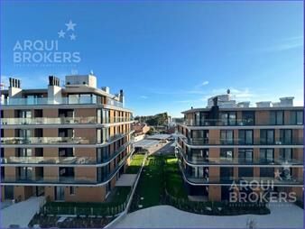 https://www.gallito.com.uy/apartamento-de-dos-dormitorios-en-venta-en-barra-de-carrasc-inmuebles-26033057