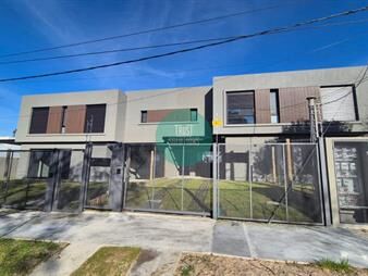 https://web5.gallito.com.uy/hermoso-ph-a-estrenar-en-venta-en-zona-de-de-inmuebles-27836049