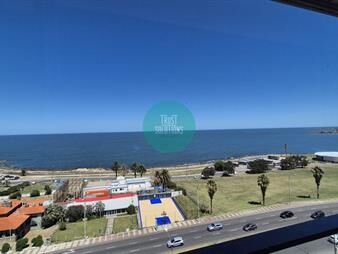 https://www.gallito.com.uy/estupendo-apartamento-en-venta-sobre-rambla-de-inmuebles-27926281
