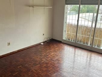 https://www.gallito.com.uy/departamento-en-pocitos-bajos-gastos-comunes-inmuebles-27926379