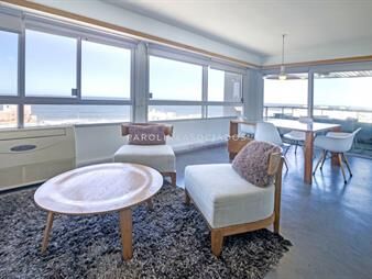 https://web5.gallito.com.uy/apartamento-en-venta-de-2-dormitorios-en-edificio-inmuebles-22351936