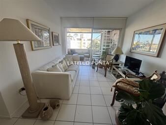 https://www.gallito.com.uy/apartamento-de-3-dormitorios-mansa-penthouse-inmuebles-27926559