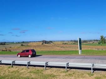 https://www.gallito.com.uy/venta-de-chacra-5-has-puntas-de-valdez-san-jose-inmuebles-27926866