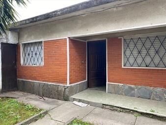 https://www.gallito.com.uy/alquiler-casa-3-dormitorios-en-barros-blancos-inmuebles-27926895
