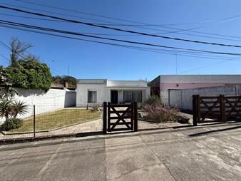 https://www.gallito.com.uy/casa-3-ambientes-en-venta-en-los-nogales-colonia-inmuebles-27927270