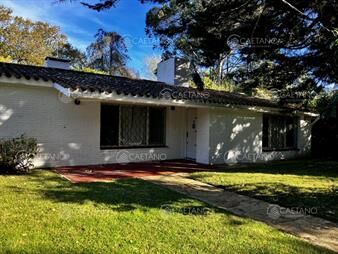 https://web5.gallito.com.uy/casa-en-venta-3-dormitorios-golf-punta-del-inmuebles-27928627