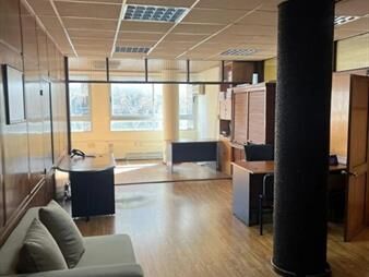 https://www.gallito.com.uy/linda-oficina-ubicada-en-centro-inmuebles-27929634