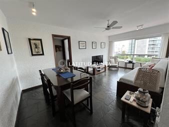 https://web5.gallito.com.uy/brava-apartamento-de-un-dormitorio-a-pasos-del-inmuebles-27929734