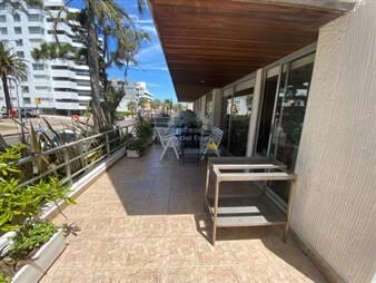 https://www.gallito.com.uy/apartamento-en-alquiler-de-2-dormitorios-en-la-inmuebles-27739211