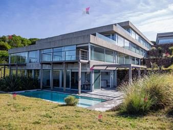 https://www.gallito.com.uy/apartamento-3-dormitorios-punta-ballena-inmuebles-27935516