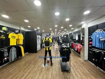 https://www.gallito.com.uy/alquiler-local-270m2-en-18-de-julio-y-t-narvaja-cordon-inmuebles-25522704
