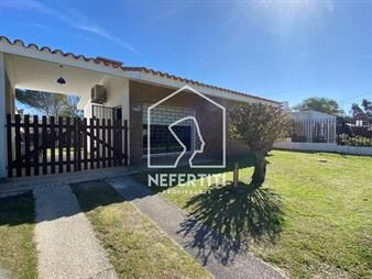 https://www.gallito.com.uy/venta-2-casas-en-un-mismo-padron-en-atlantida-inmuebles-25976053