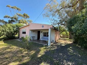 https://www.gallito.com.uy/venta-casa-2-dormitorios-san-luis-prox-a-la-playa-inmuebles-27936177
