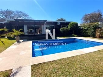 https://www.gallito.com.uy/oportunidad-vende-casa-de-cuatro-dormitorios-en-inmuebles-27935238