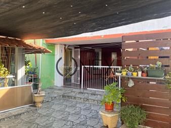 https://www.gallito.com.uy/alquiler-de-apartamento-al-fondo-de-un-dormitorio-en-las-pi-inmuebles-27926709