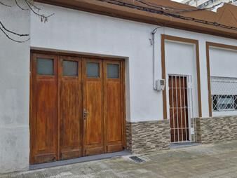 https://www.gallito.com.uy/alquiler-casa-3-dorm-en-brazo-oriental-el-iniciador-inmuebles-27936906