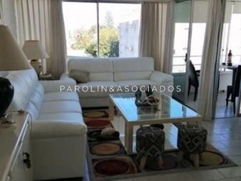 https://web5.gallito.com.uy/apartamento-de-3-dormitorios-en-venta-en-punta-inmuebles-16906434