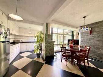 https://www.gallito.com.uy/venta-casa-parque-batlle-4-dormitorios-gge-y-patio-inmuebles-27941741
