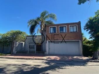 https://www.gallito.com.uy/se-vende-gran-casa-en-centro-de-paysandu-inmuebles-27941895
