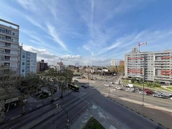 https://www.gallito.com.uy/venta-apto-la-blanqueada-3-dorm-2-baños-terraza-inmuebles-27899123