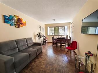 https://www.gallito.com.uy/apartamento-de-1-dormitorio-con-renta-en-centro-montevideo-inmuebles-27917985