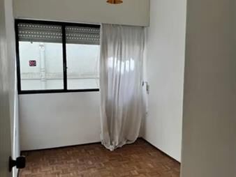 https://www.gallito.com.uy/confortable-apartamento-de-3-dorm-con-cochera-en-inmuebles-27946659