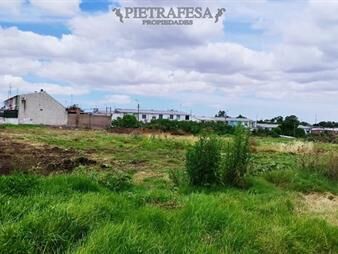 https://www.gallito.com.uy/terreno-en-venta-maria-orticochea-conciliacion-inmuebles-24771815