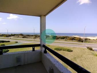 https://web5.gallito.com.uy/venta-apto-3d-y-dep-serv-brava-punta-fte-al-mar-inmuebles-27946981