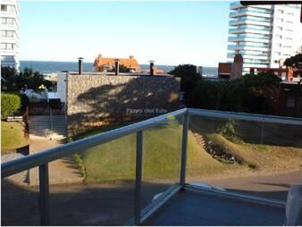 https://www.gallito.com.uy/apartamento-en-brava-2-dormitorios-inmuebles-27739201