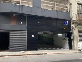 https://www.gallito.com.uy/venta-de-parking-con-renta-actual-en-ciudad-vieja-inmuebles-27950288